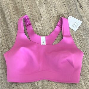 Lululemon Support code High impact bra C/D Sports Bra